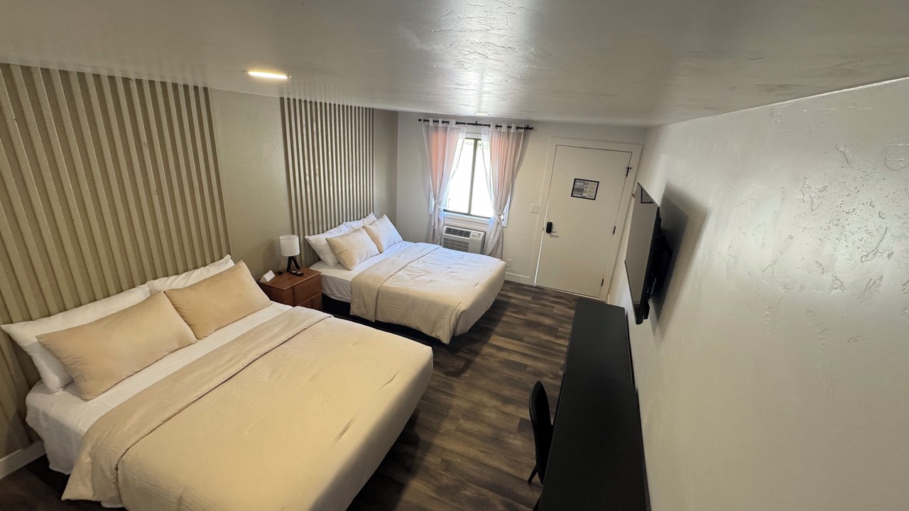 Photo of Bedroom in Cascade