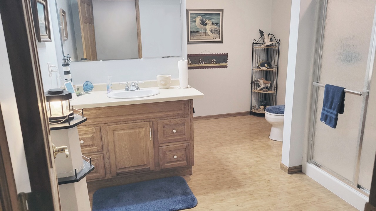 Photo of Bathroom in Howard