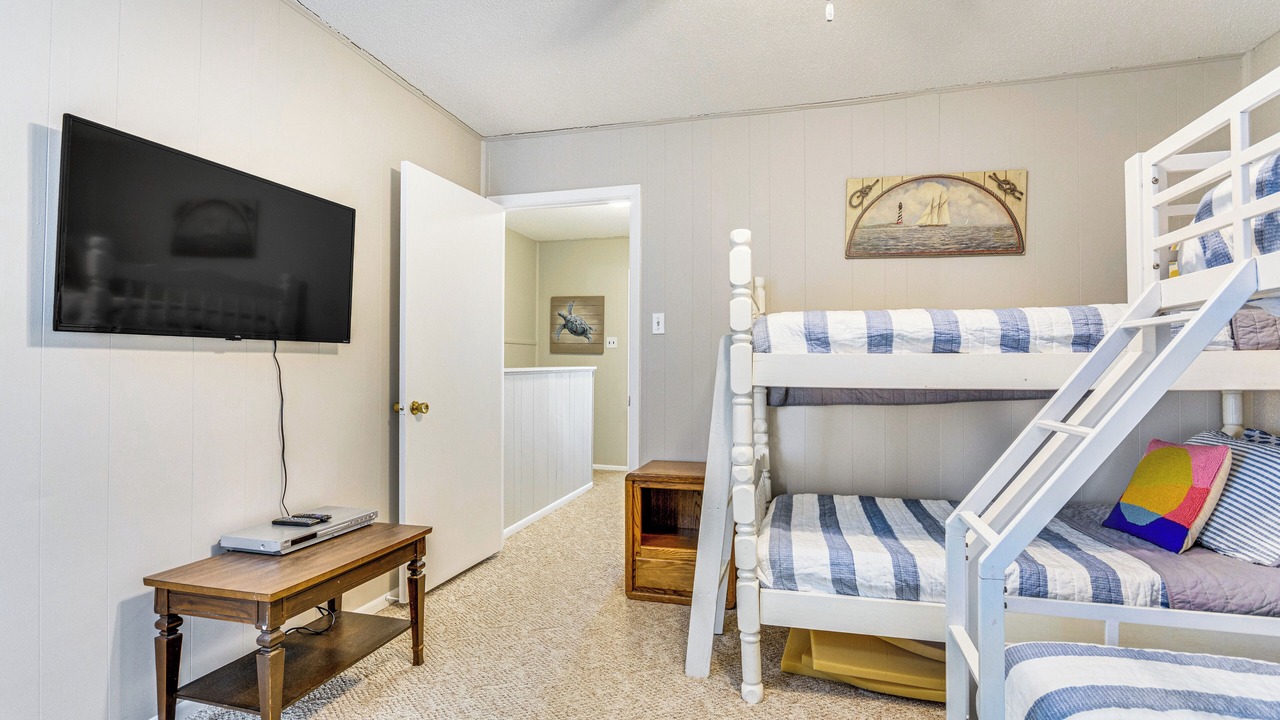 Photo of Bedroom in Fairfield Bay
