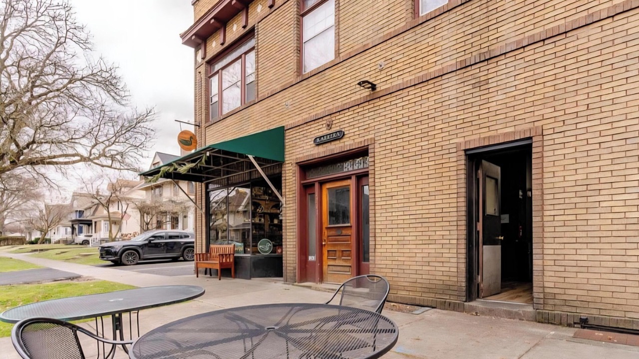Photo of Outdoor in East Avenue