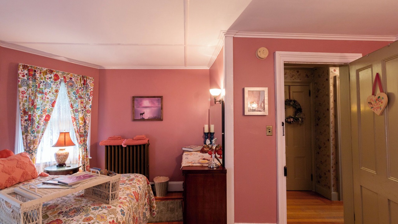 Photo of Bedroom in Staatsburg
