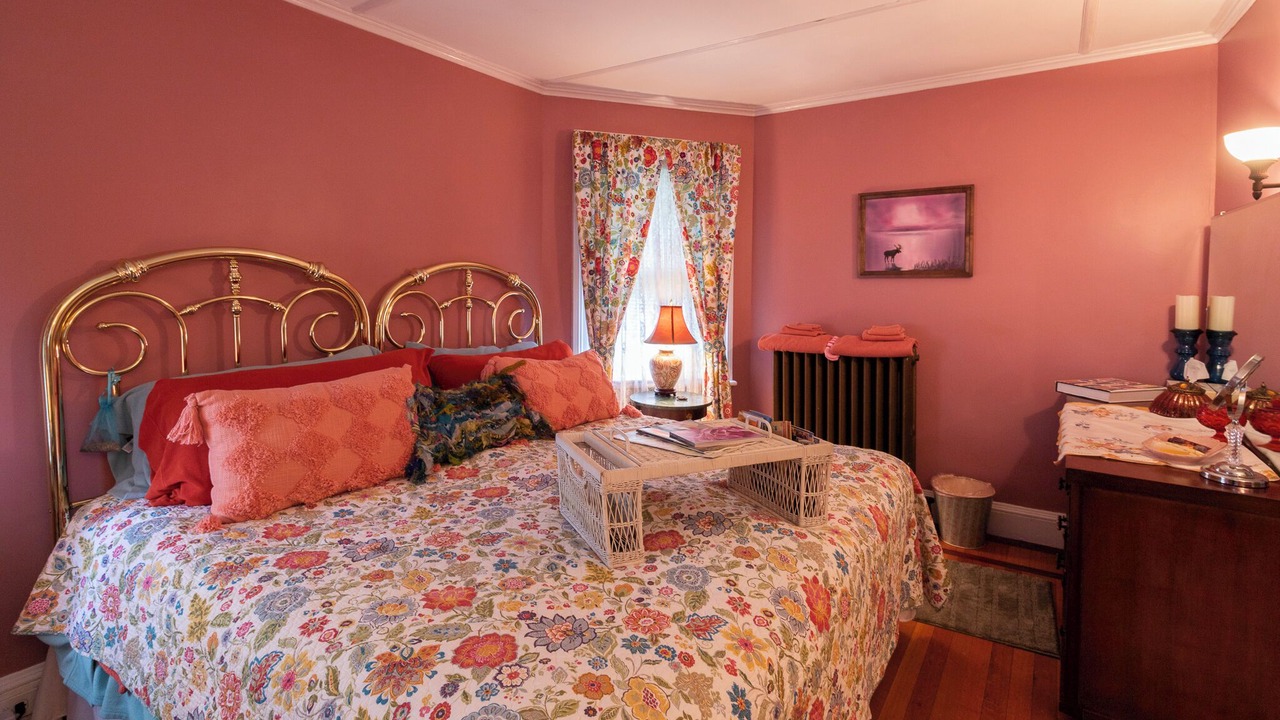 Photo of Bedroom in Staatsburg