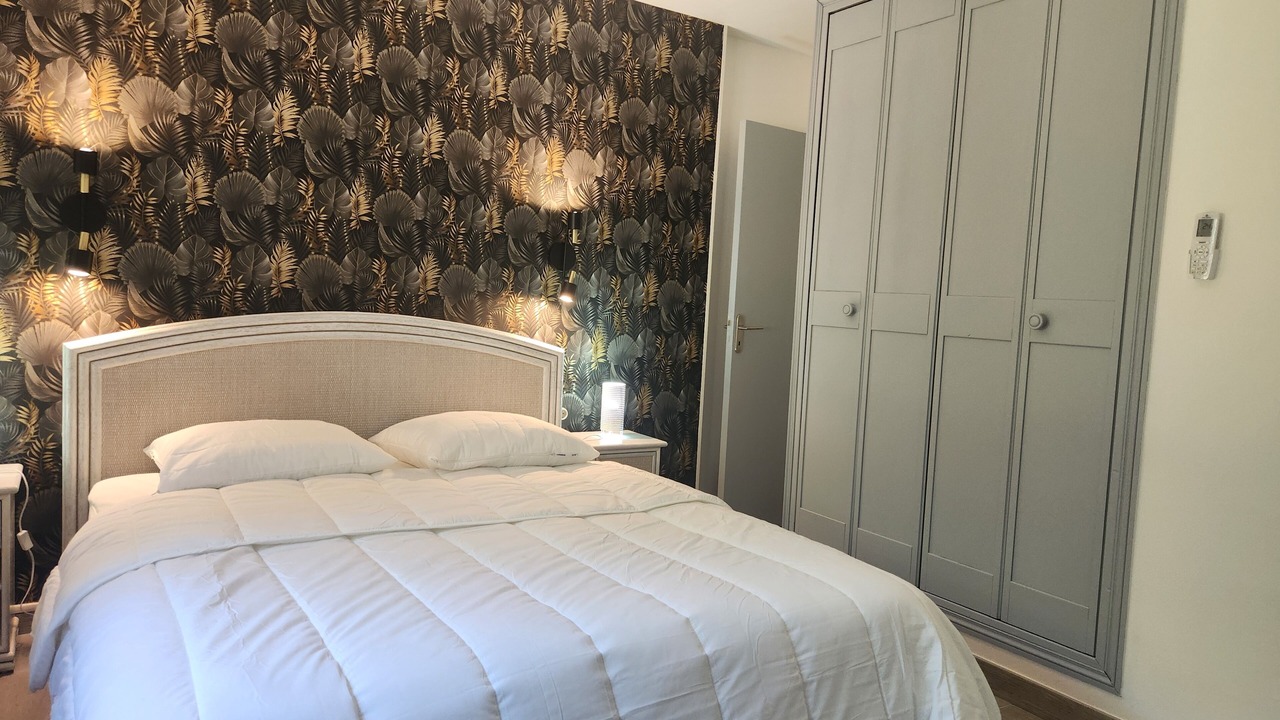 Photo of Bedroom in Saint-Chinian