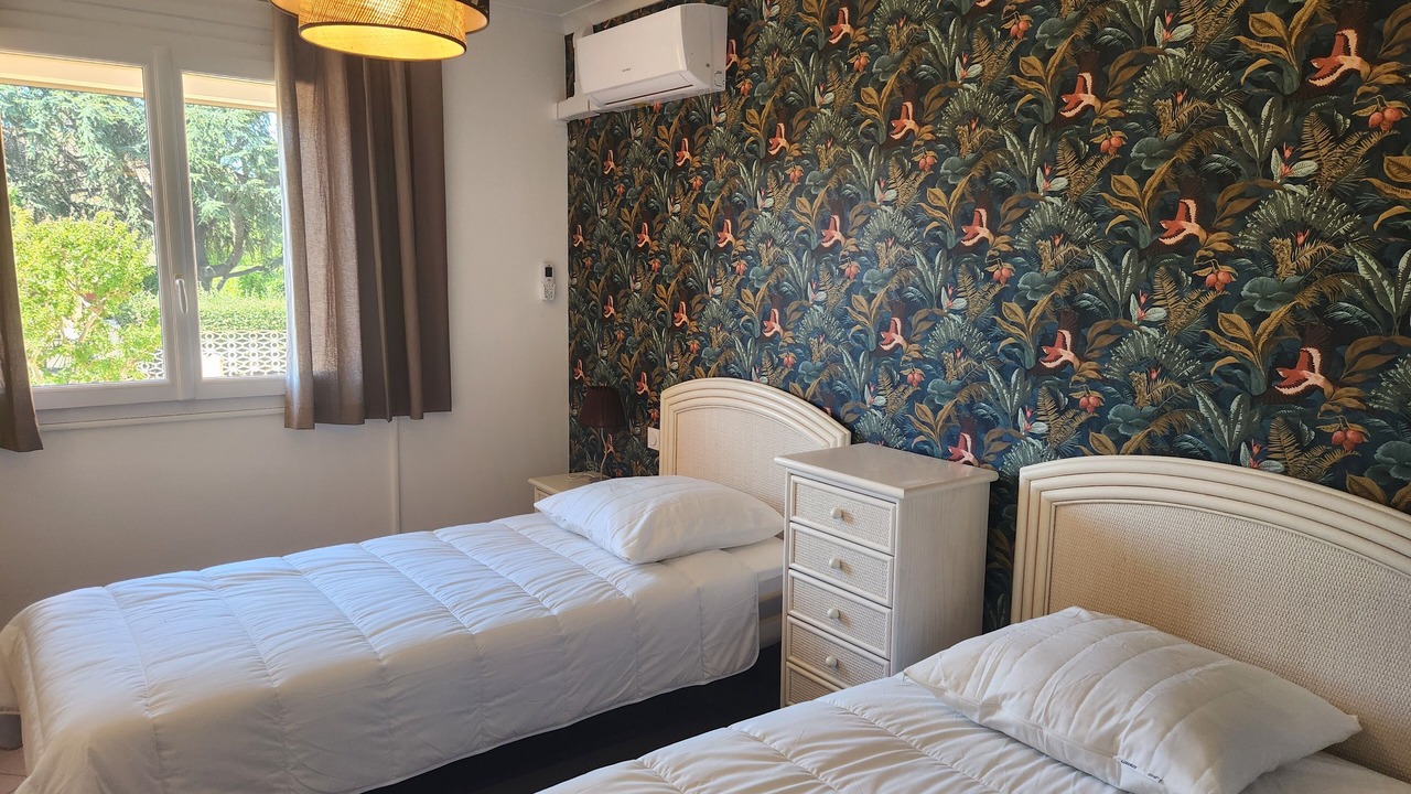 Photo of Bedroom in Saint-Chinian