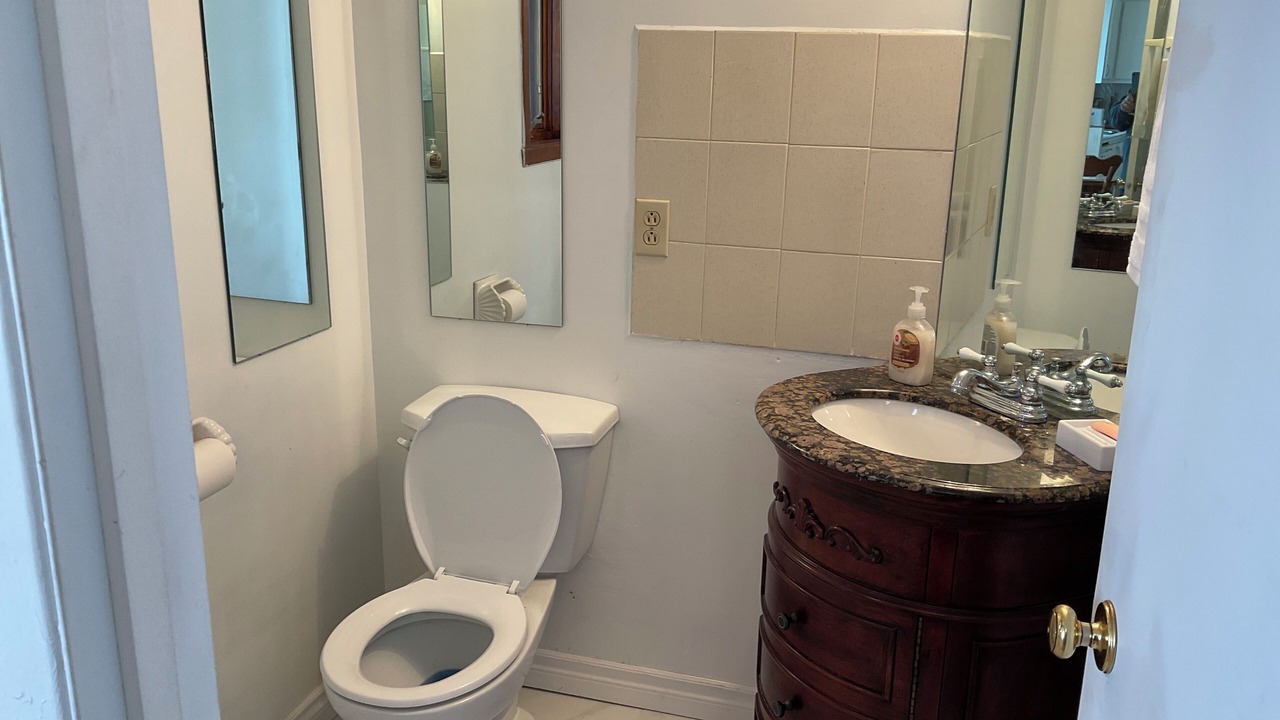 Photo of Bathroom in Fabreville