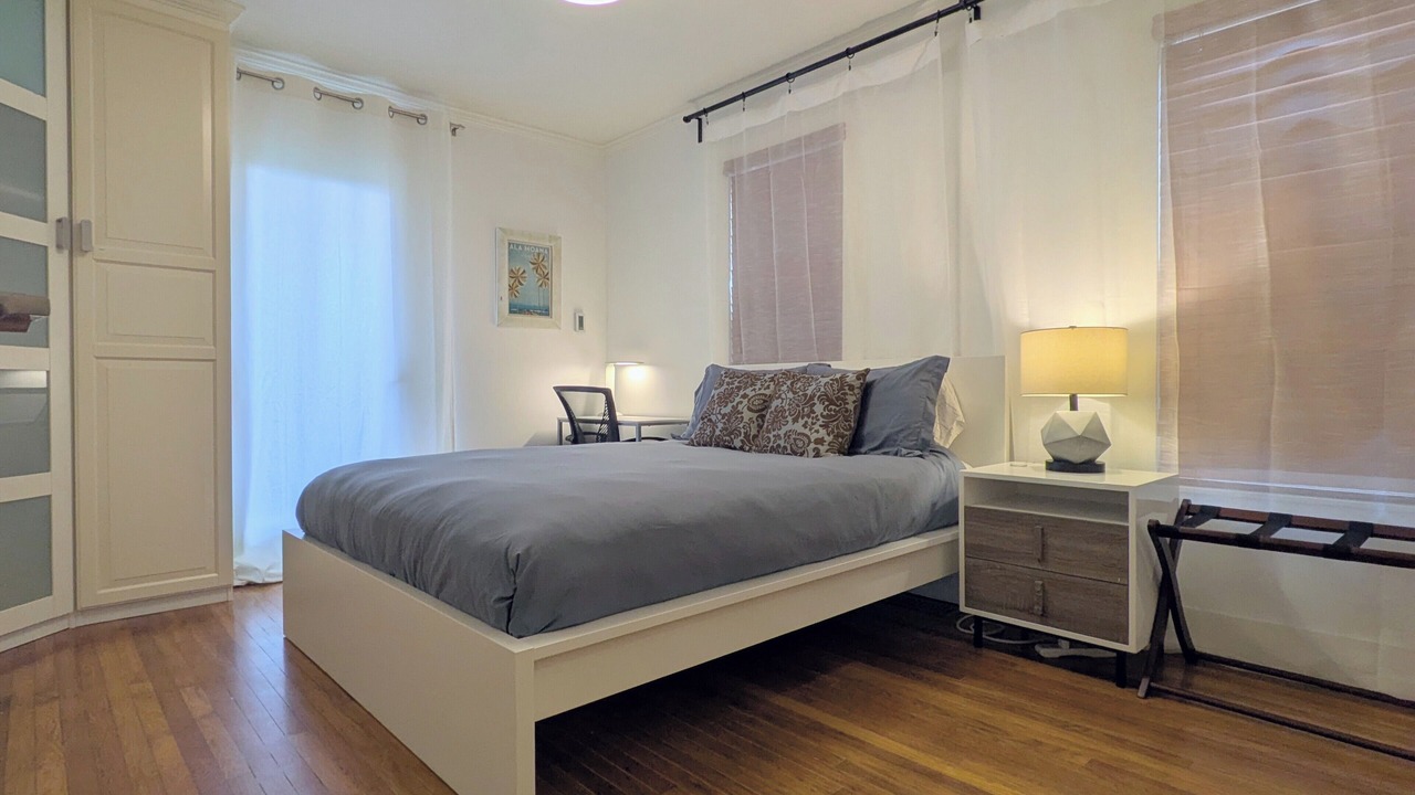 Photo of Bedroom in Loyal Heights