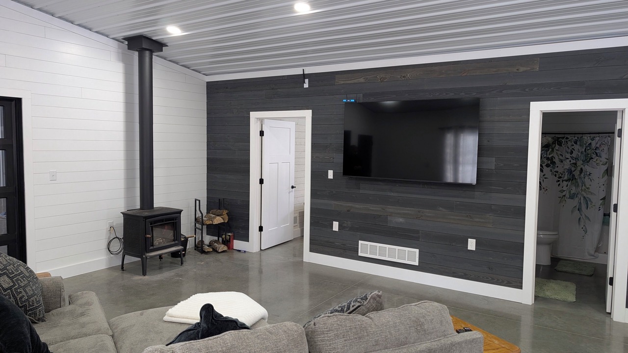 Photo of Livingroom in Monroe City
