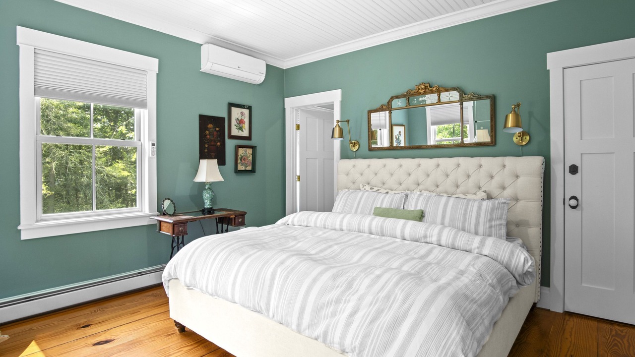 Photo of Bedroom in Narrowsburg
