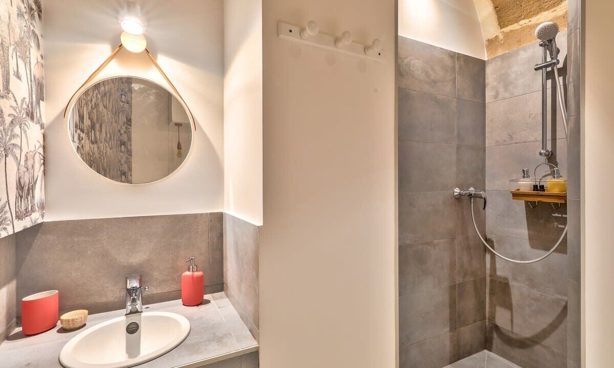 Photo of Bathroom in Quartier Sainte-Avoye