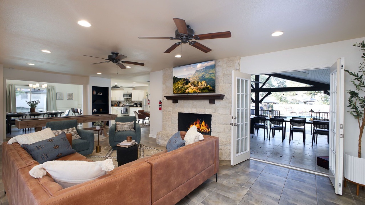 Photo of Bedroom in Castle Hills