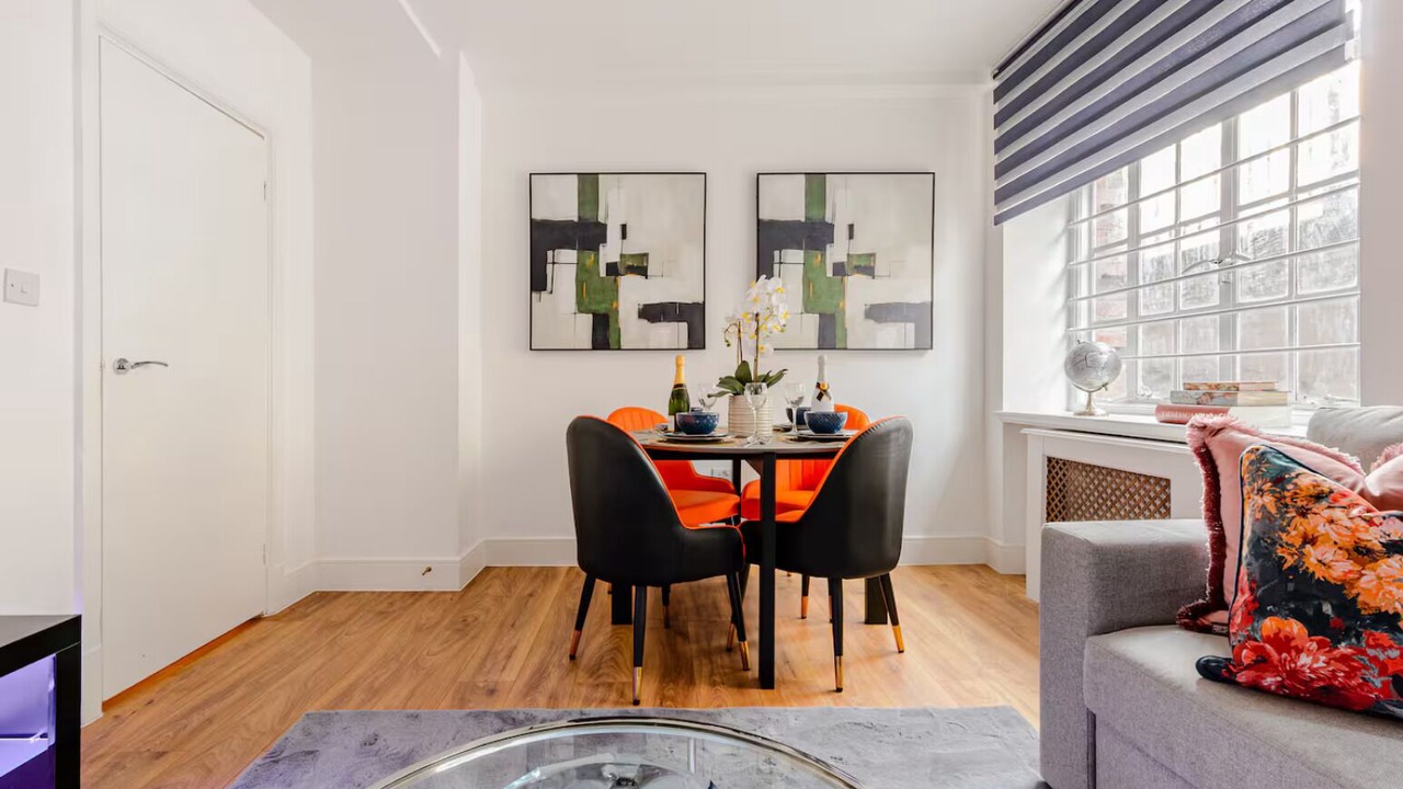 Photo of Livingroom in City of Westminster