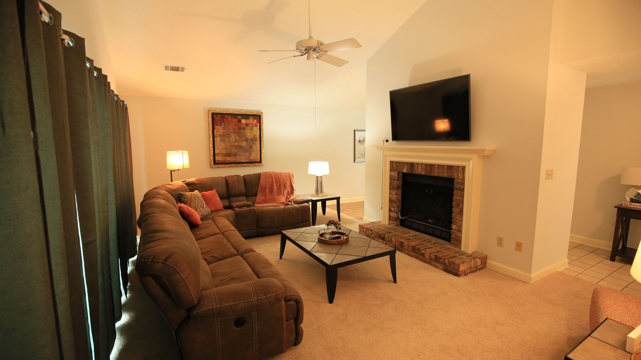 Photo of Livingroom in Greenwood