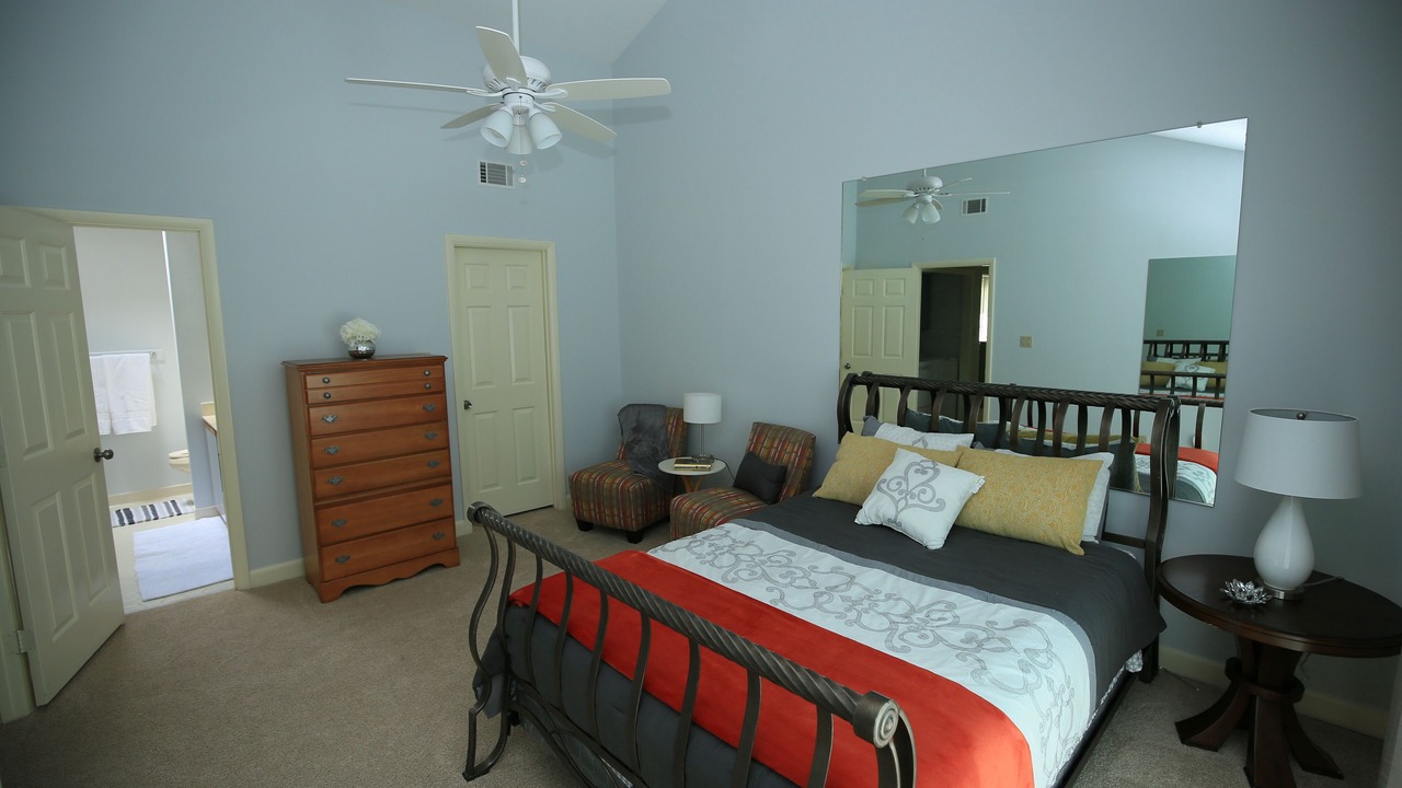 Photo of Bedroom in Greenwood