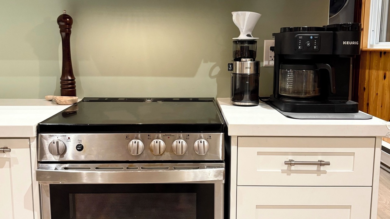 Photo of Kitchen in Dysart et al
