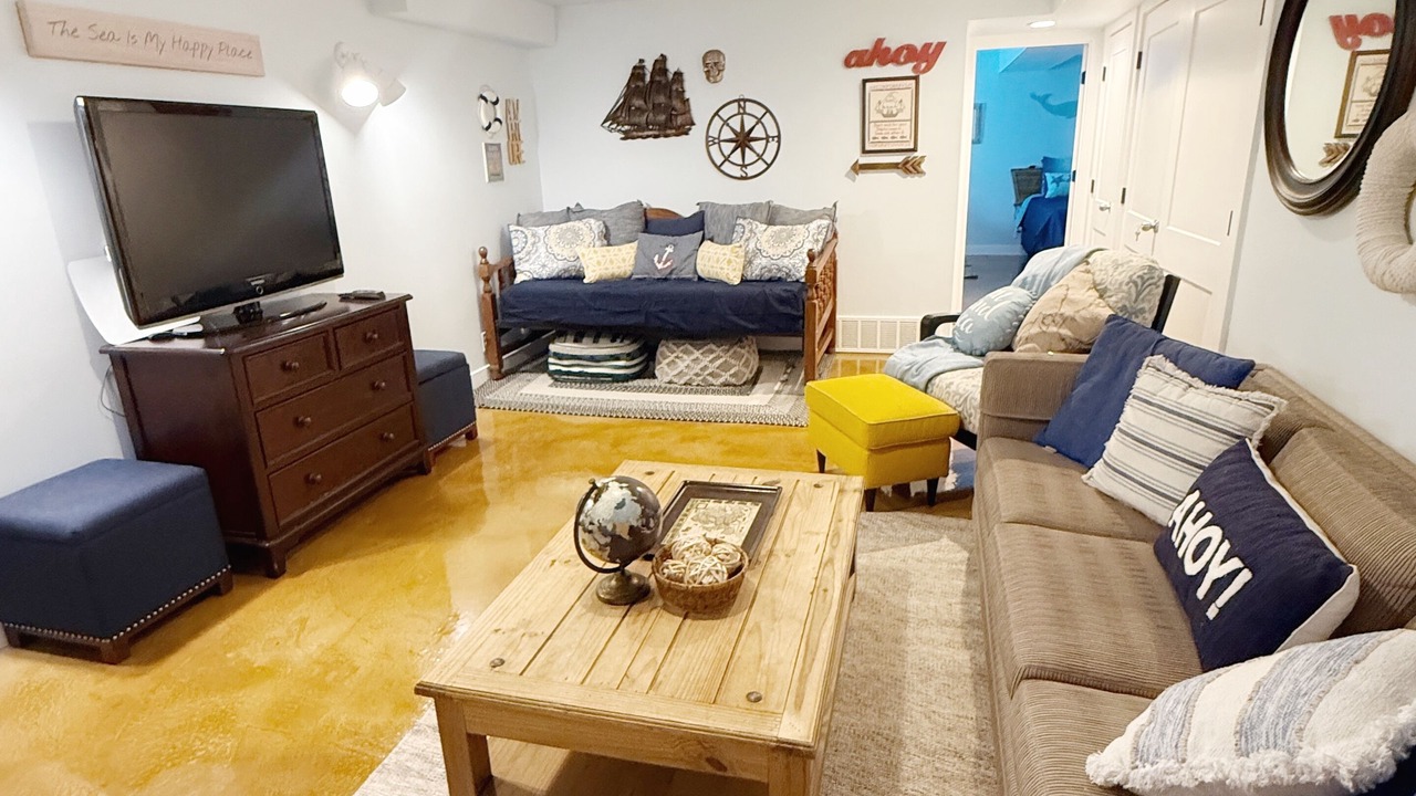 Photo of Livingroom in Farmington
