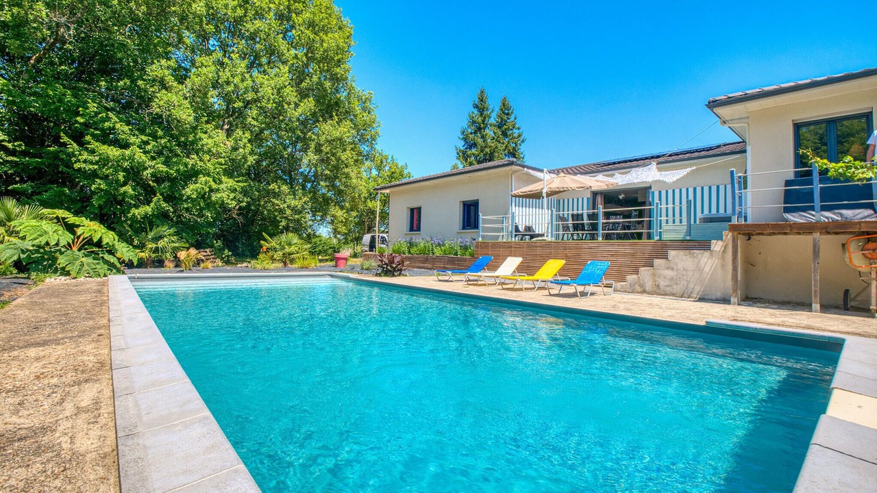 Photo of Outdoor in Coursac