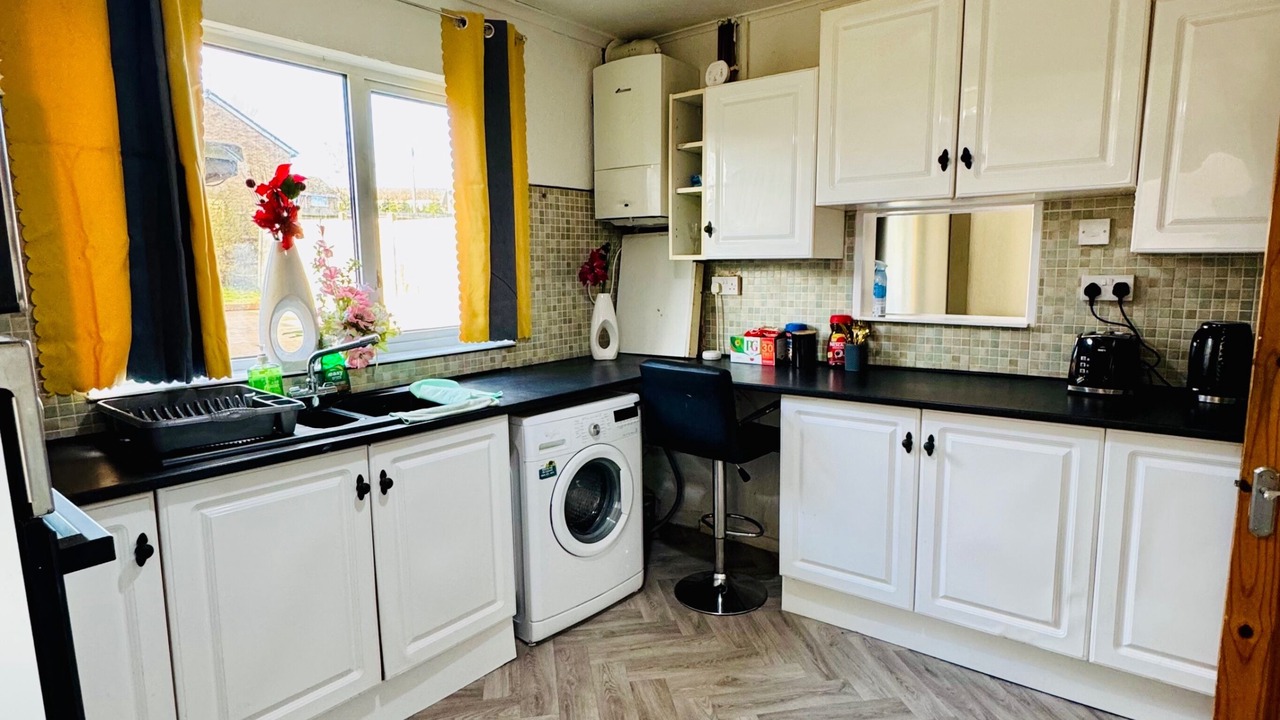 Photo of Others in Kidderminster