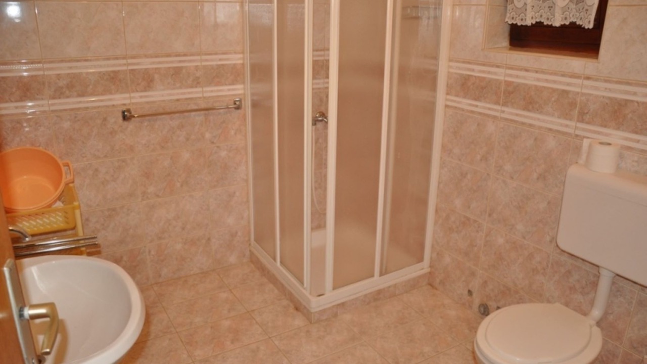 Photo of Bathroom in Lopar