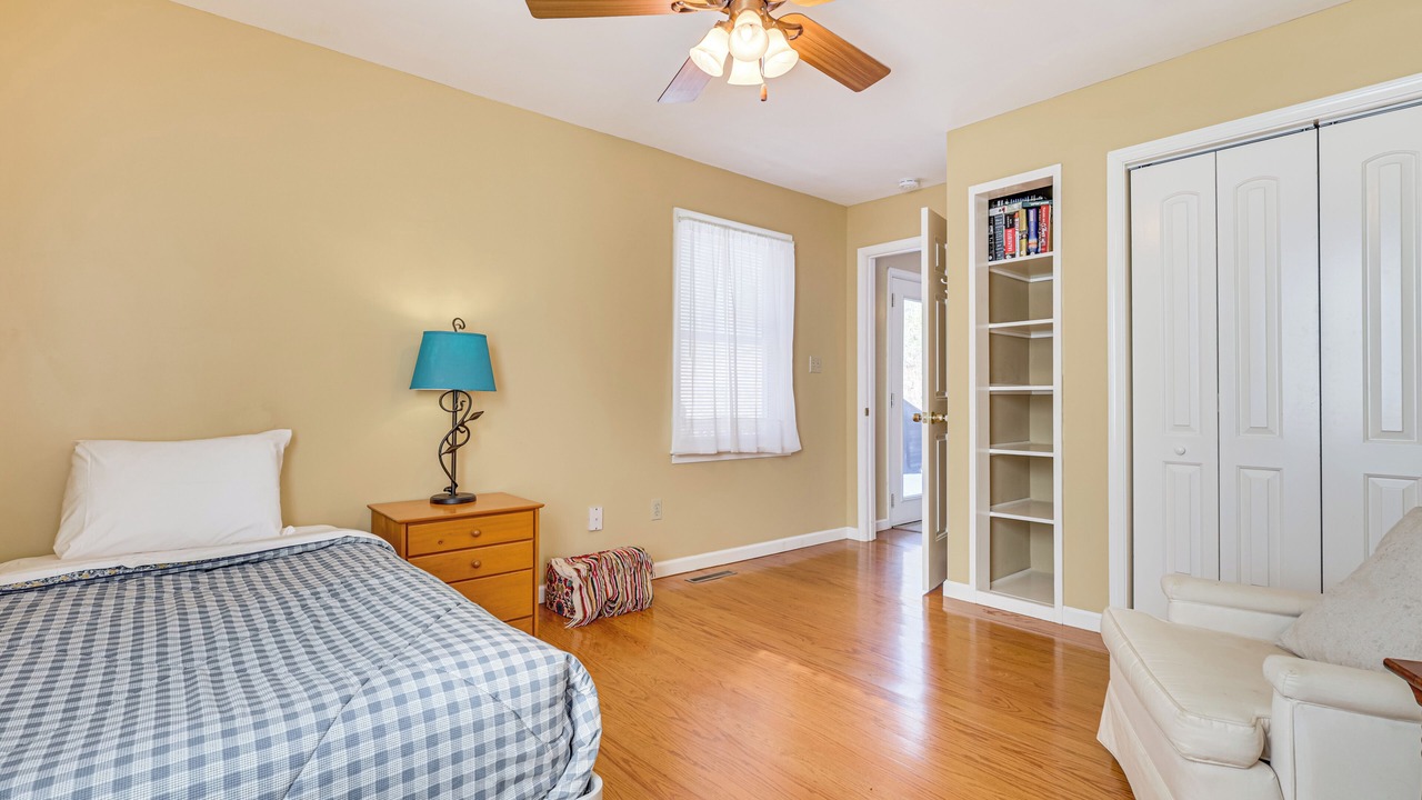 Photo of Bedroom in Haywood