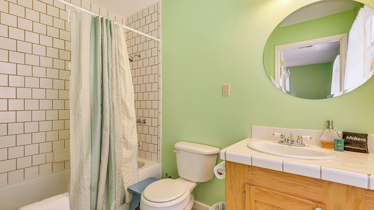Photo of Bathroom in Haywood