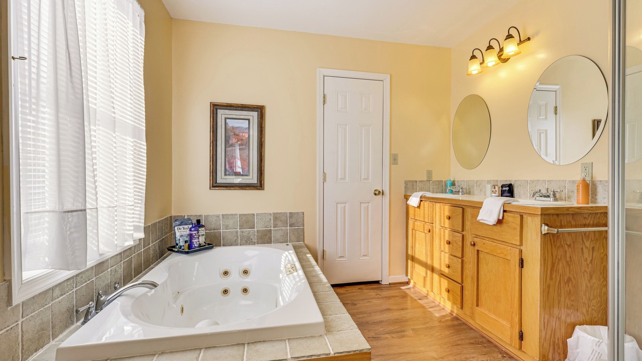 Photo of Bathroom in Haywood