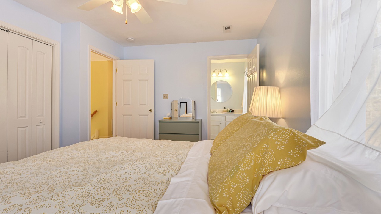 Photo of Bedroom in Haywood
