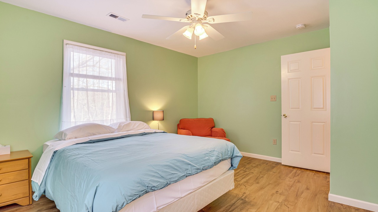 Photo of Bedroom in Haywood