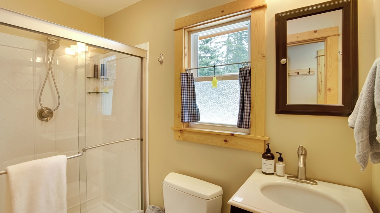 Photo of Bathroom in Elk Meadows