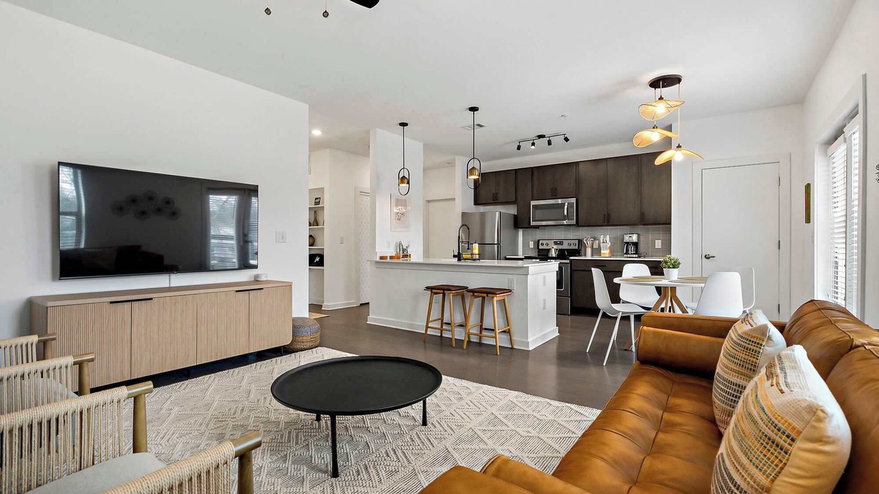 Photo of Livingroom in South Lamar