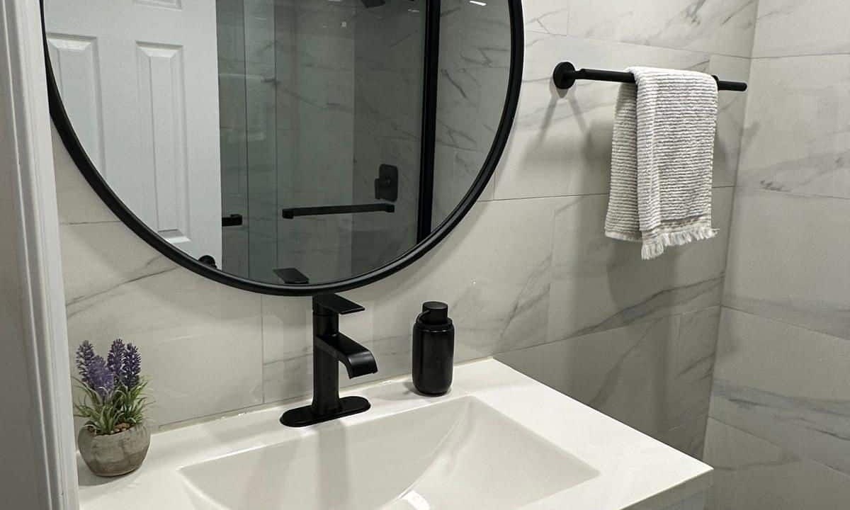 Photo of Bathroom in Oakville