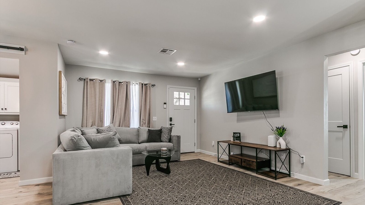 Photo of Livingroom in Norman
