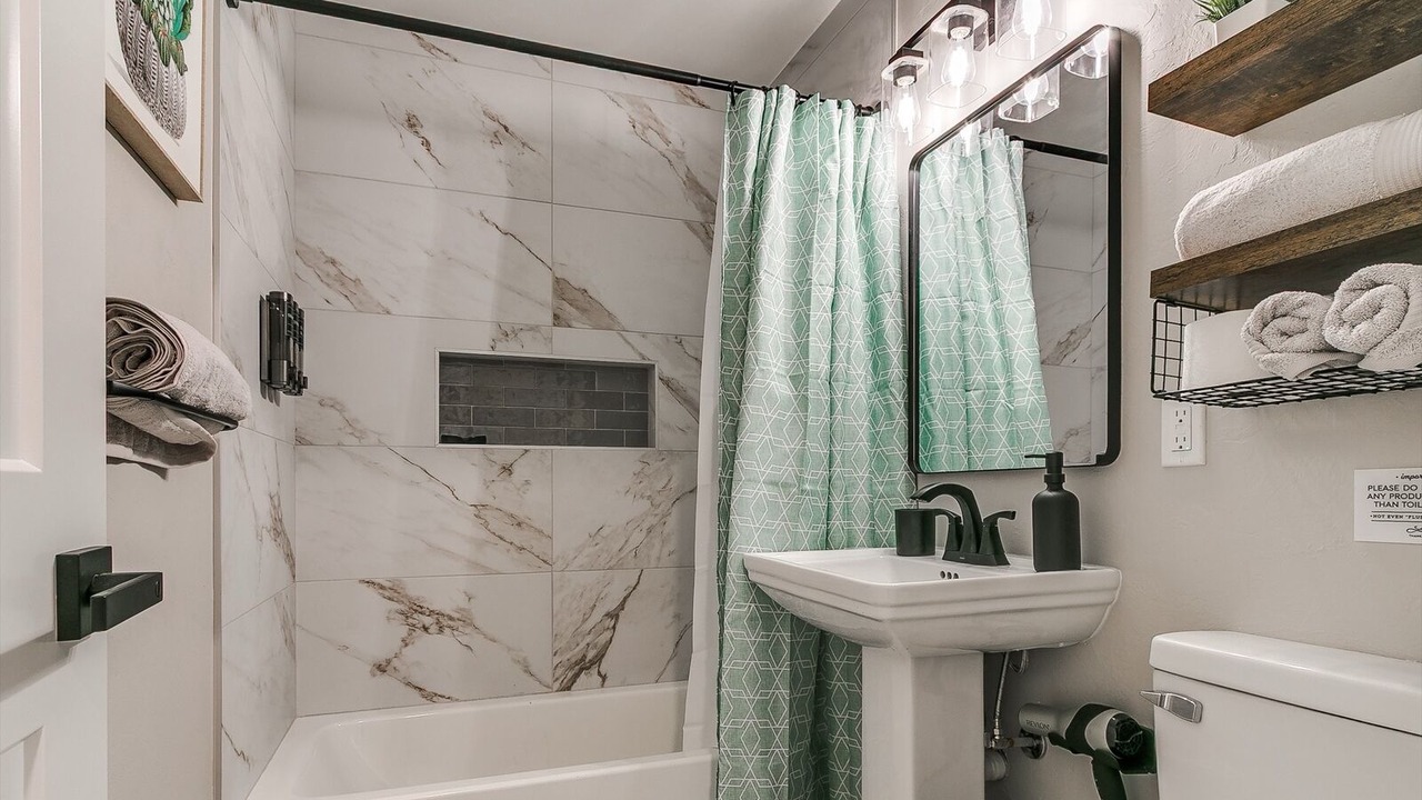 Photo of Bathroom in Norman