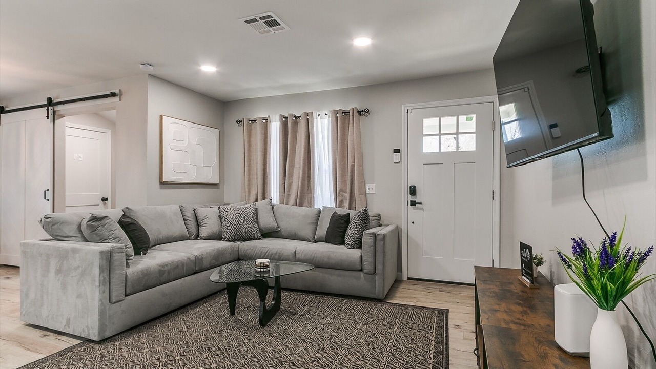 Photo of Livingroom in Norman