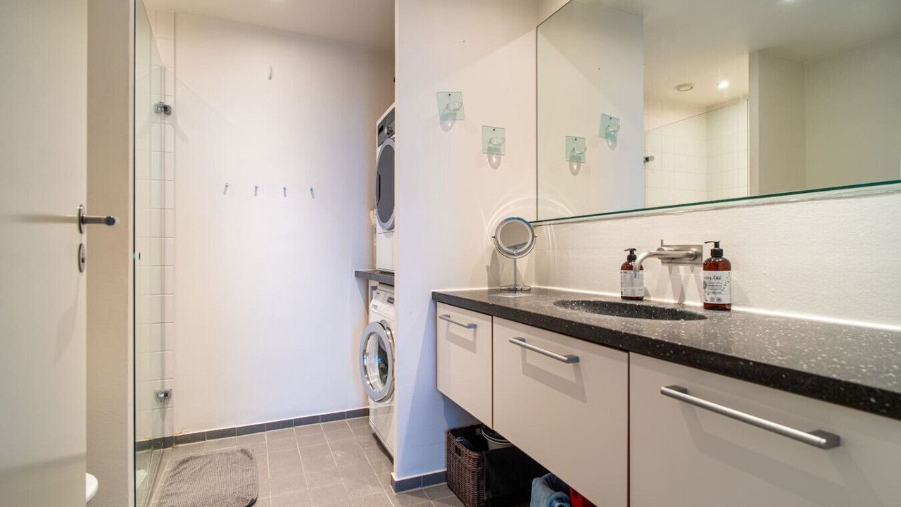 Photo of Others in Holmen