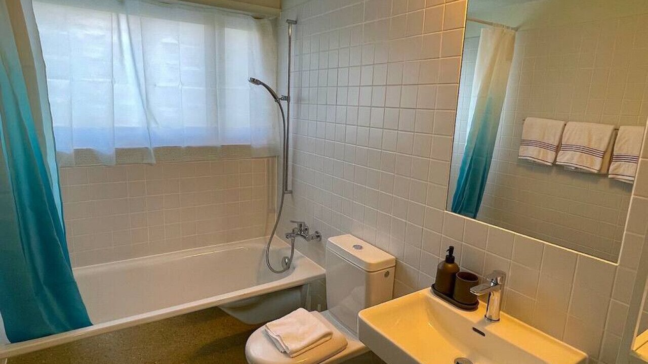 Photo of Bathroom in Goldiwil