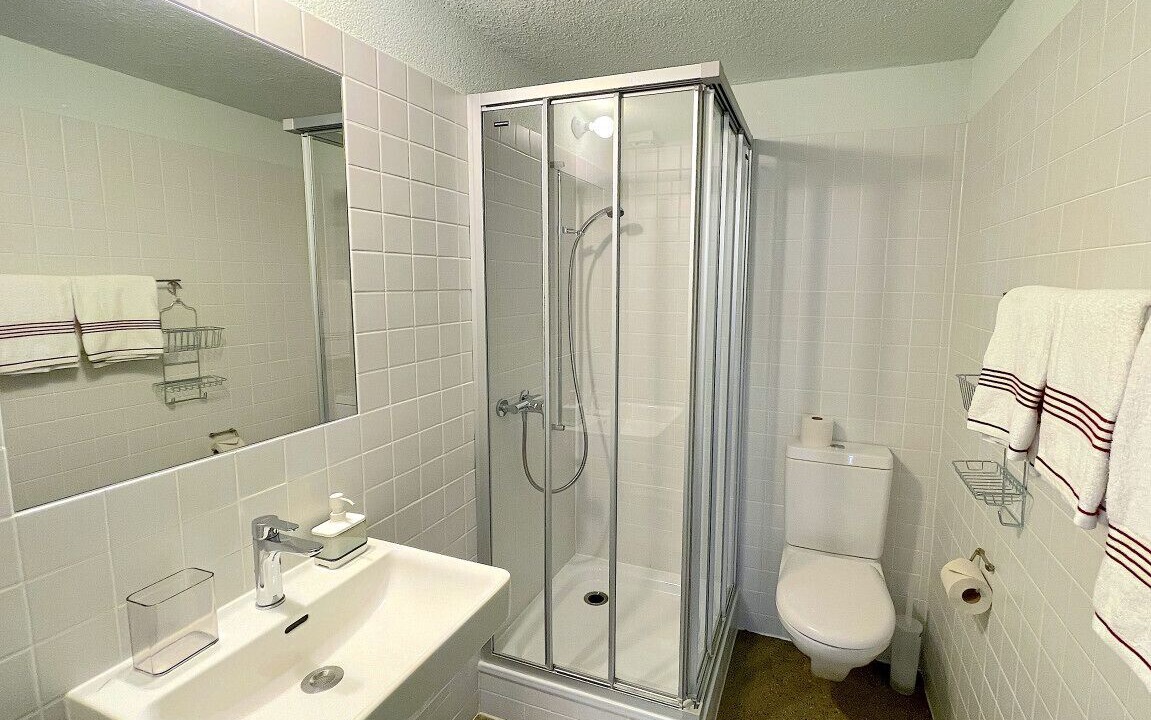 Photo of Bathroom in Goldiwil