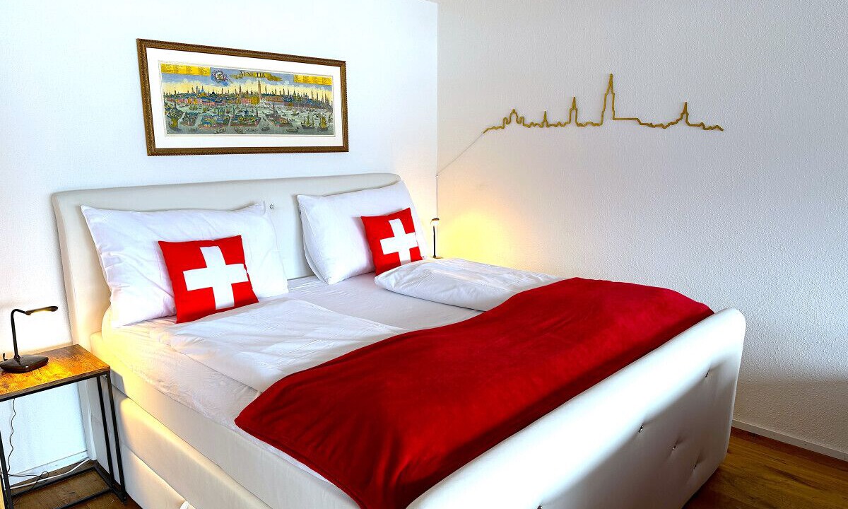 Photo of Bedroom in Oberhofen am Thunersee