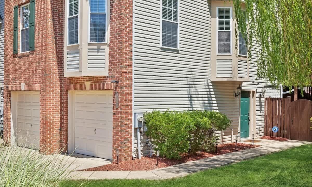 Photo of Outdoor in Cape Saint Claire