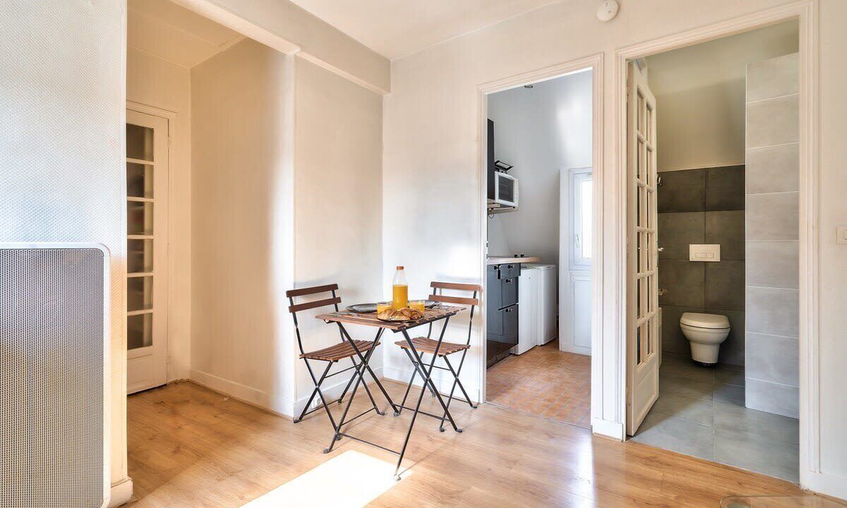 Photo of Livingroom in 11th Arrondissement
