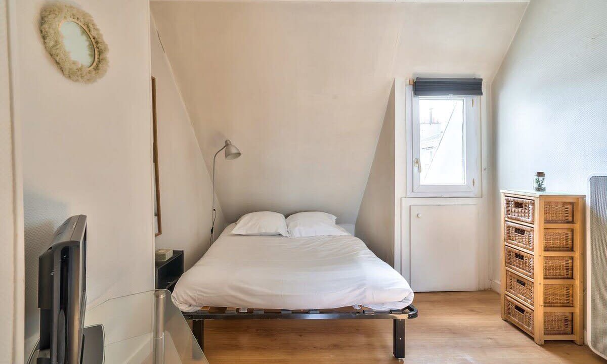 Photo of Bedroom in 11th Arrondissement