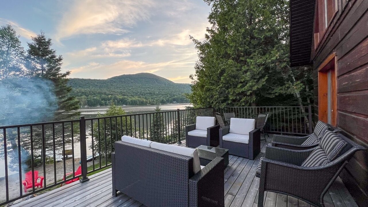 Photo of Patio Balcony in Notre-Dame-de-la-Merci