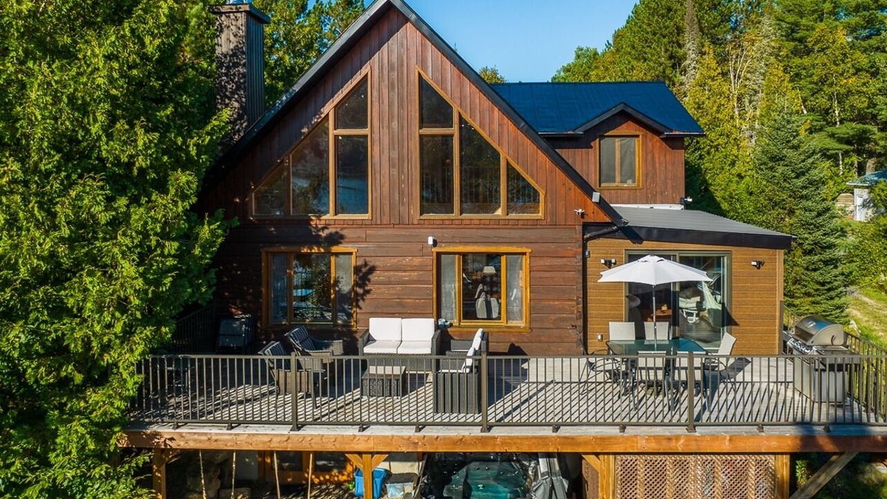 Photo of Outdoor in Notre-Dame-de-la-Merci