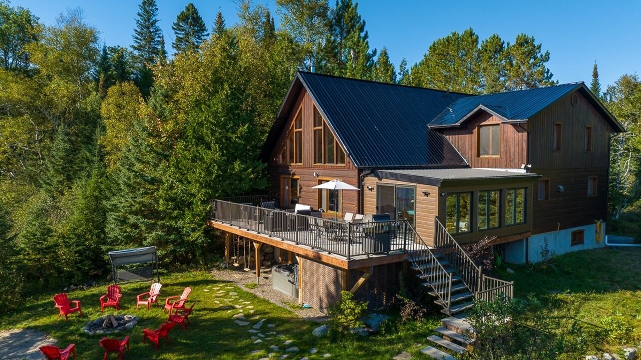 Photo of Outdoor in Notre-Dame-de-la-Merci