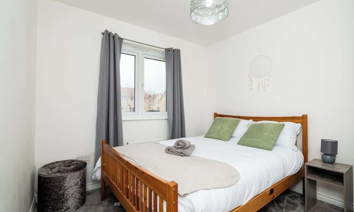 Photo of Bedroom in Bonnyrigg