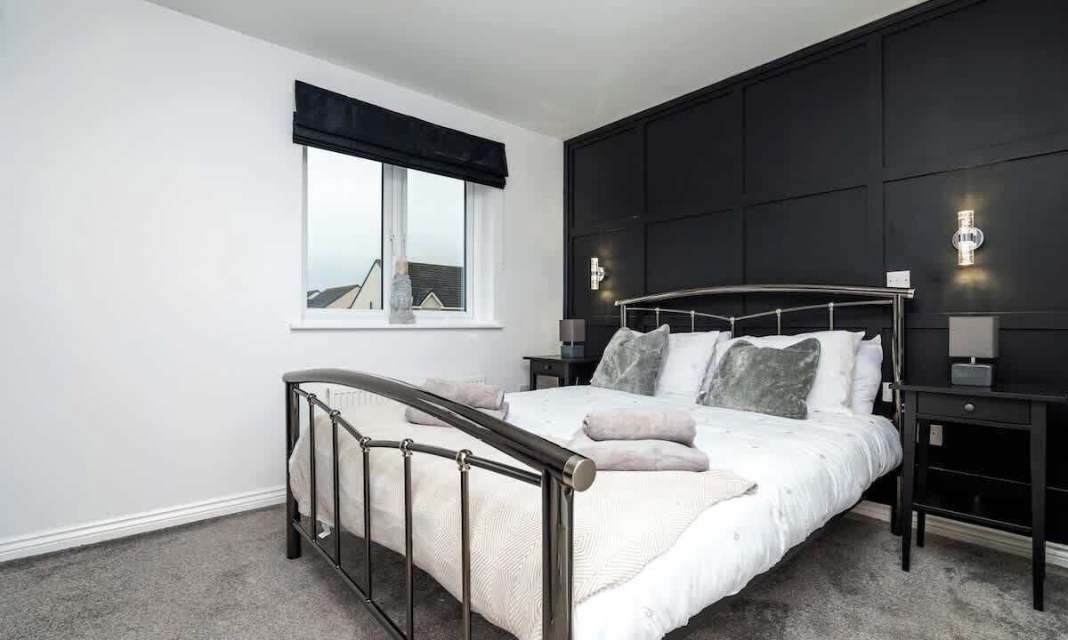 Photo of Bedroom in Bonnyrigg