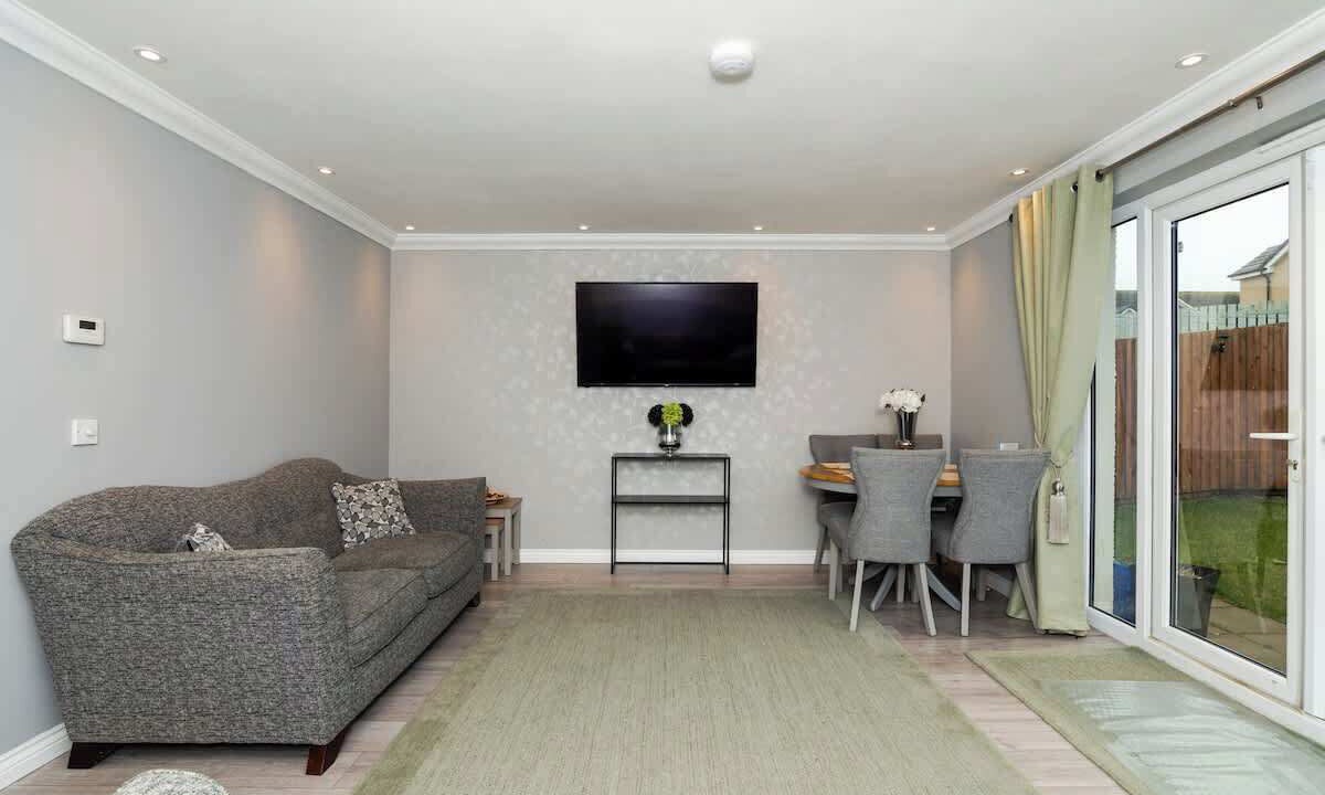 Photo of Livingroom in Bonnyrigg