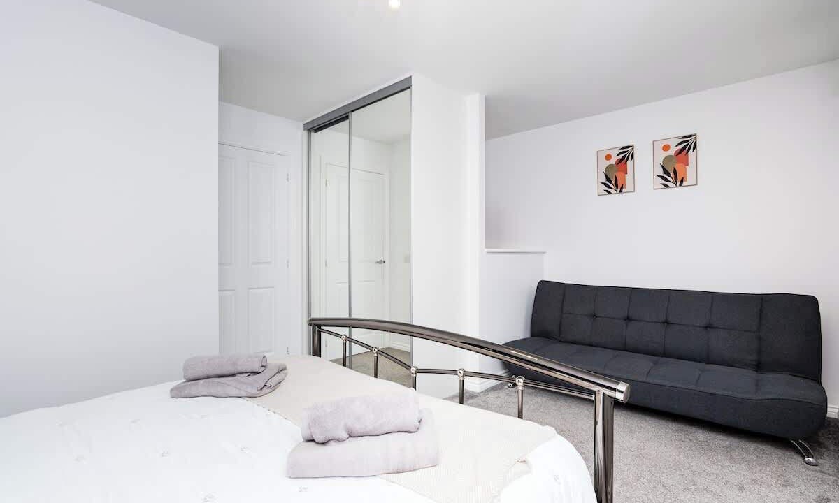 Photo of Bedroom in Bonnyrigg