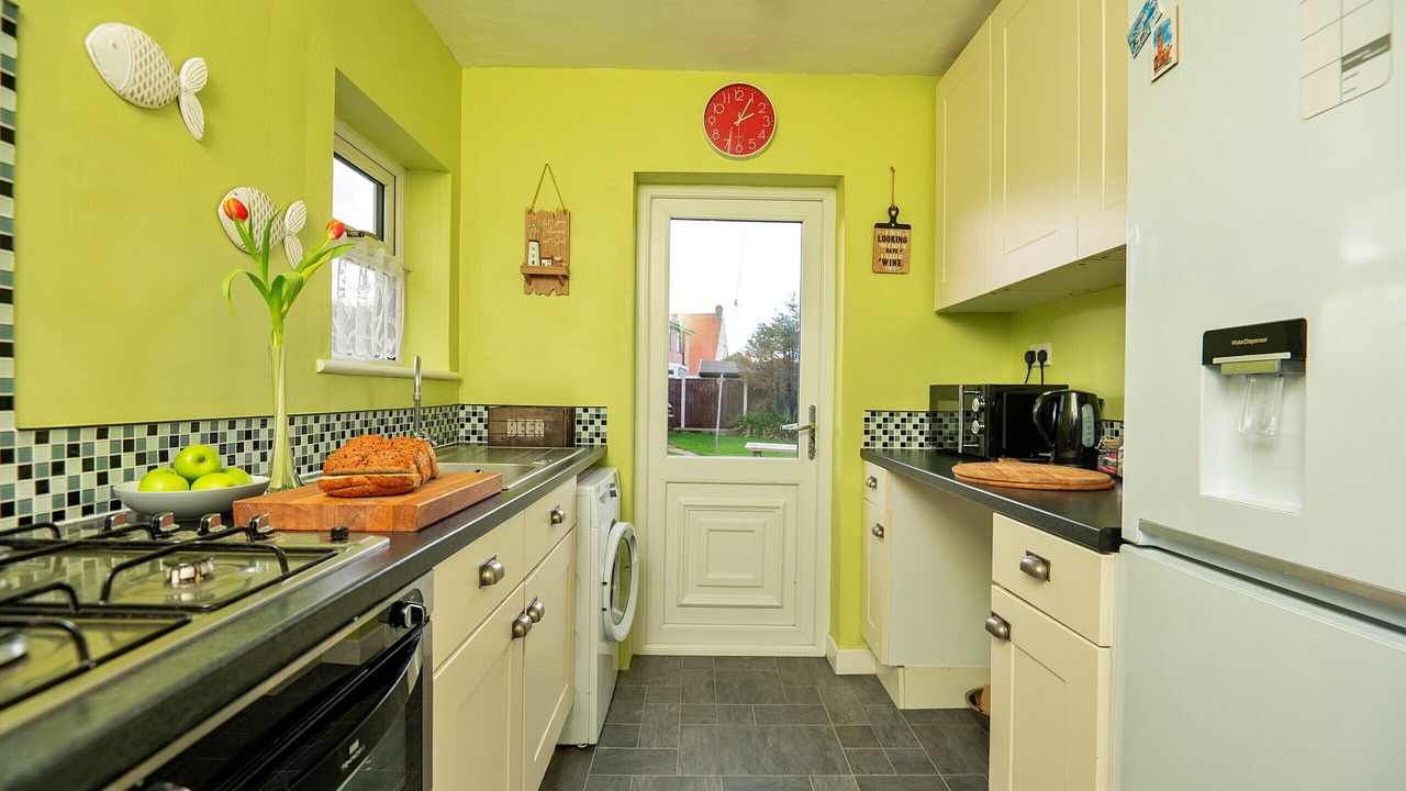 Photo of Kitchen in Kinmel Bay