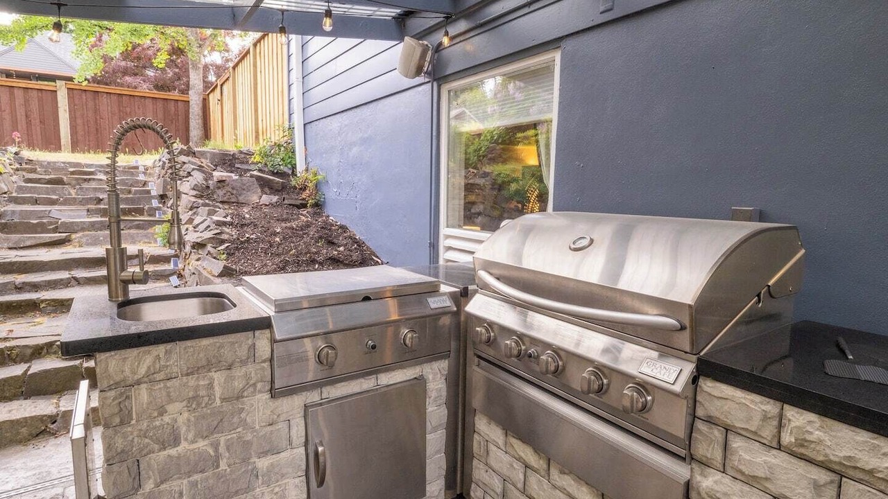 Photo of Outdoor in College Hill