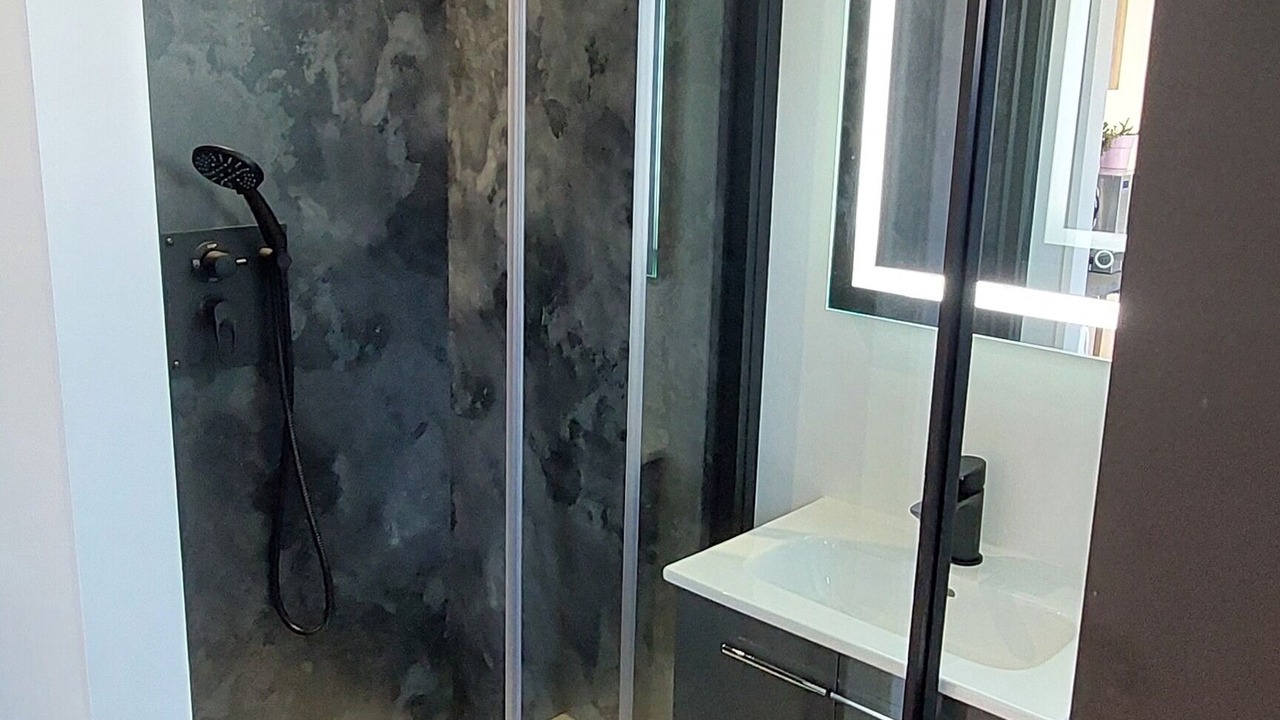 Photo of Bathroom in Plancher-Bas